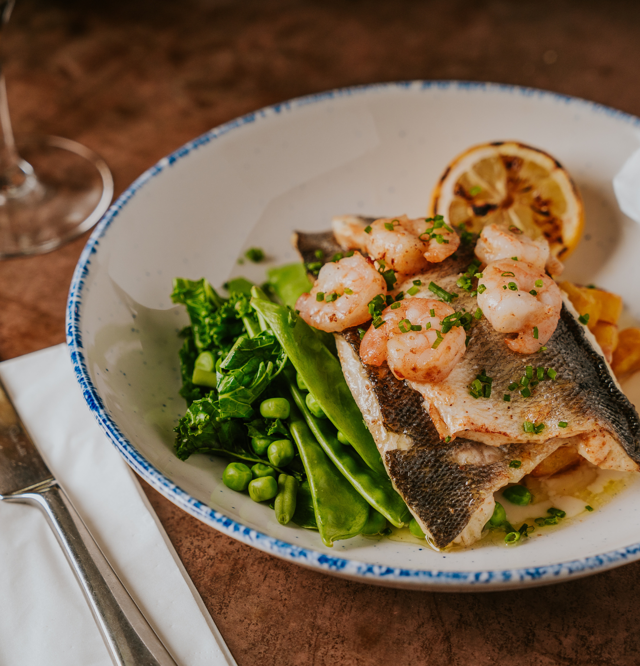 Dinner & Dining at The Camperdown Elm in Dundee