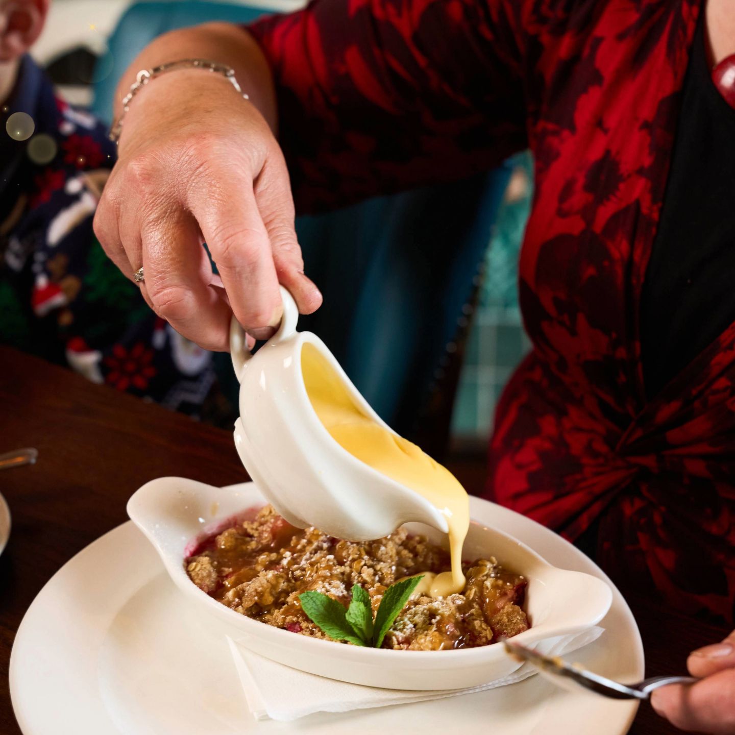 Christmas Day Lunch, Dinner & Dining at The Camperdown Elm in Dundee